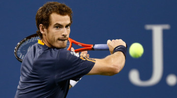 Andy Murray in action against Ivan Dodig